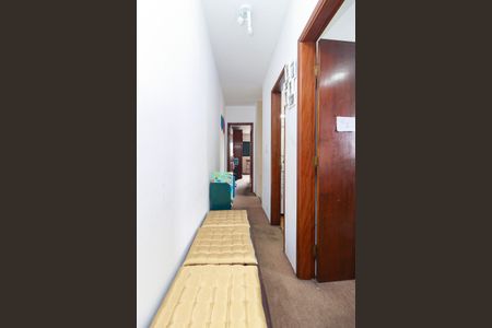 Casa à venda com 175m², 3 quartos e 2 vagasCorredor