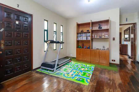 Casa à venda com 175m², 3 quartos e 2 vagasSala