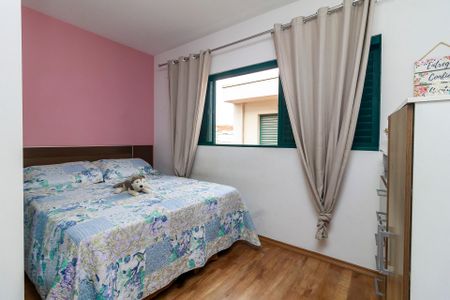 Casa à venda com 175m², 3 quartos e 2 vagasQuarto 1