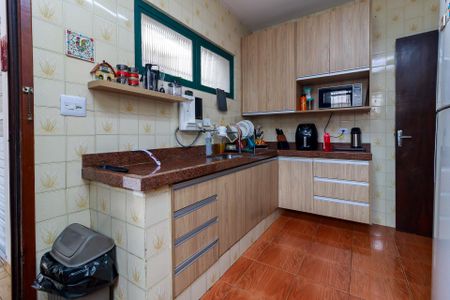 Casa à venda com 175m², 3 quartos e 2 vagasCozinha