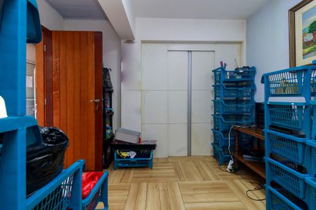 Casa à venda com 175m², 3 quartos e 2 vagasEdícula