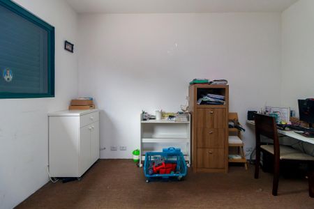 Casa à venda com 175m², 3 quartos e 2 vagasSuíte