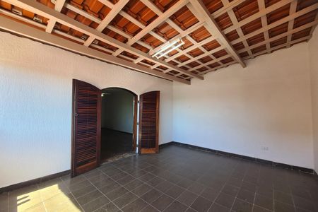 Casa para alugar com 400m², 3 quartos e 10 vagas Casa para alugar com 400m², 3 quartos e 10 vagasVaranda Suíte