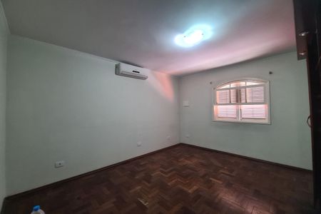Casa para alugar com 400m², 3 quartos e 10 vagas Casa para alugar com 400m², 3 quartos e 10 vagasQuarto 1