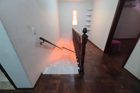 Casa para alugar com 400m², 3 quartos e 10 vagas Casa para alugar com 400m², 3 quartos e 10 vagasCorredor