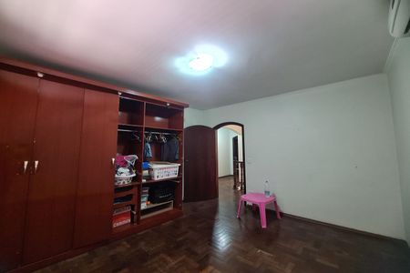 Casa para alugar com 400m², 3 quartos e 10 vagas Casa para alugar com 400m², 3 quartos e 10 vagasQuarto 1