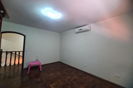 Casa para alugar com 400m², 3 quartos e 10 vagas Casa para alugar com 400m², 3 quartos e 10 vagasQuarto 1