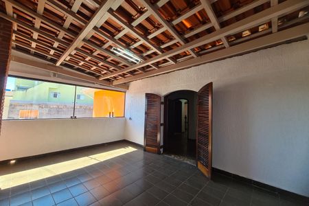 Casa para alugar com 400m², 3 quartos e 10 vagas Casa para alugar com 400m², 3 quartos e 10 vagasVaranda Suíte