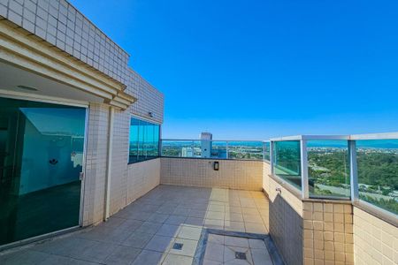 Apartamento à venda com 360m², 4 quartos e 4 vagas Apartamento à venda com 360m², 4 quartos e 4 vagasCobertura