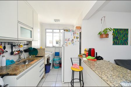 Apartamento à venda com 110m², 2 quartos e 2 vagas Apartamento à venda com 110m², 2 quartos e 2 vagasCozinha