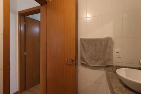 Apartamento à venda com 51m², 2 quartos e 2 vagasBanheiro Social