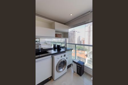 Apartamento para alugar com 33m², 1 quarto e 1 vaga Apartamento para alugar com 33m², 1 quarto e 1 vagaVaranda e Área de Serviço