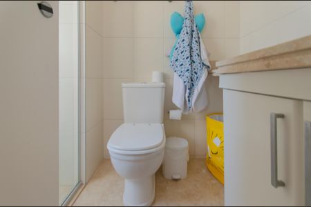 Apartamento à venda com 211m², 3 quartos e 4 vagasBanheiro da Suíte 1