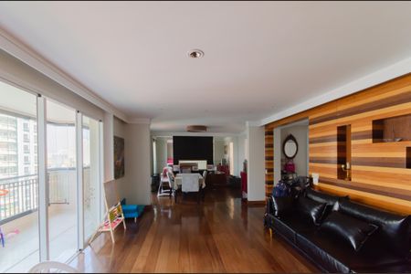 Apartamento à venda com 211m², 3 quartos e 4 vagasSala