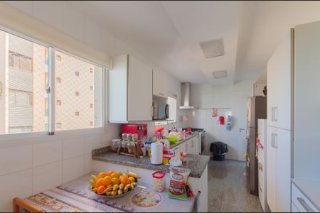 Apartamento à venda com 211m², 3 quartos e 4 vagasCozinha