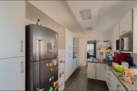 Apartamento à venda com 211m², 3 quartos e 4 vagasCozinha