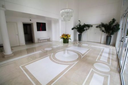 Apartamento à venda com 211m², 3 quartos e 4 vagasÁrea comum - Hall Social