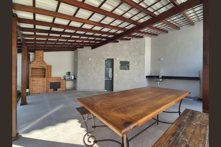 Casa de condomínio à venda com 468m², 4 quartos e 6 vagasVaranda gourmet