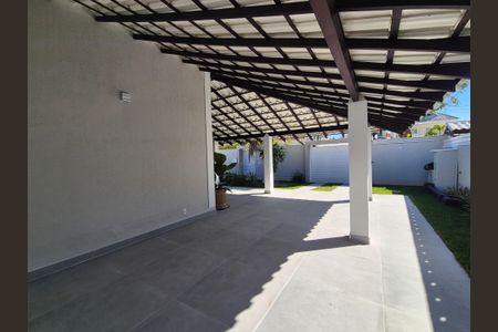 Casa de condomínio à venda com 468m², 4 quartos e 6 vagasÁrea comum