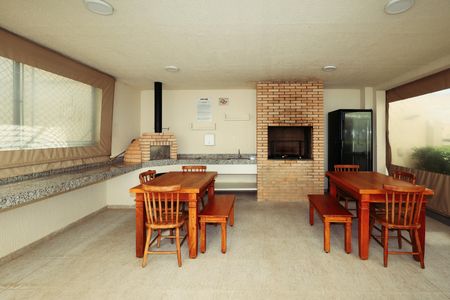 Apartamento para alugar com 53m², 2 quartos e 1 vagaÁrea comum - Churrasqueira