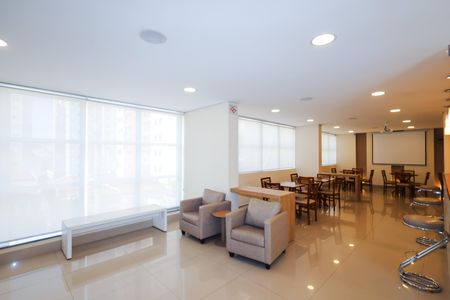 Apartamento para alugar com 53m², 2 quartos e 1 vagaÁrea comum - Salão de festas