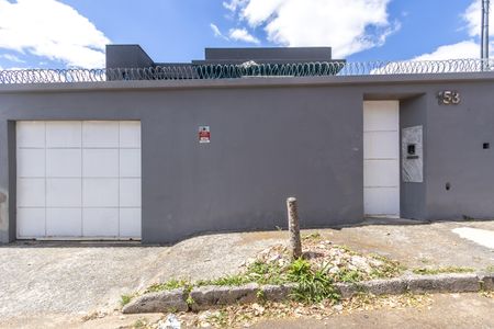 Apartamento à venda com 200m², 3 quartos e 6 vagasFachada