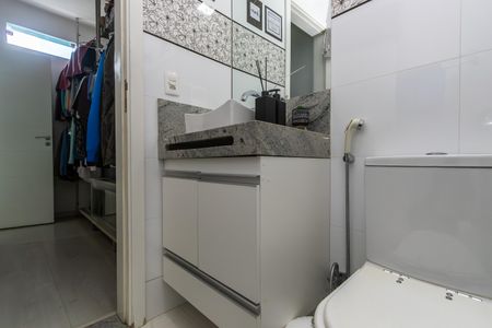 Apartamento à venda com 200m², 3 quartos e 6 vagasBanheiro da Suíte 2