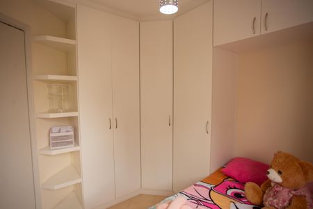 Apartamento à venda com 72m², 3 quartos e 2 vagasQuarto 2