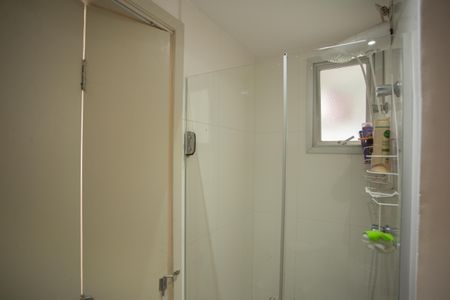 Apartamento à venda com 72m², 3 quartos e 2 vagasBanheiro da Suíte