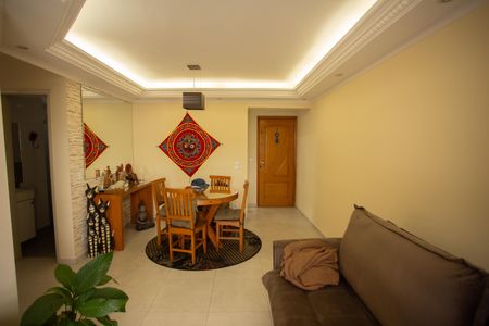 Apartamento à venda com 72m², 3 quartos e 2 vagasSala