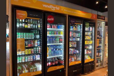 Studio à venda com 24m², 1 quarto e sem vaga Studio à venda com 24m², 1 quarto e sem vagaMercadinho