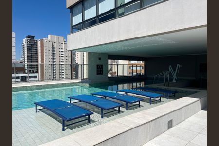 Studio à venda com 24m², 1 quarto e sem vaga Studio à venda com 24m², 1 quarto e sem vagaÁrea comum - Piscina