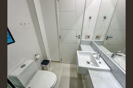Apartamento à venda com 37m², 1 quarto e sem vagaBanheiro da Suíte 