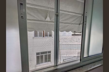 Apartamento à venda com 37m², 1 quarto e sem vagaSala