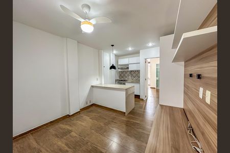 Apartamento à venda com 37m², 1 quarto e sem vagaSala