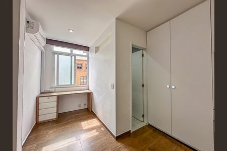 Apartamento à venda com 37m², 1 quarto e sem vagaSuíte 