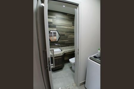 Casa à venda com 130m², 3 quartos e 3 vagas Casa à venda com 130m², 3 quartos e 3 vagasBanheiro 2