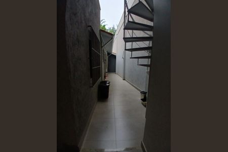 Casa à venda com 130m², 3 quartos e 3 vagas Casa à venda com 130m², 3 quartos e 3 vagasÁrea Externa