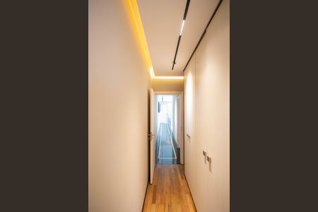 Casa para alugar com 350m², 3 quartos e 4 vagasCorredor