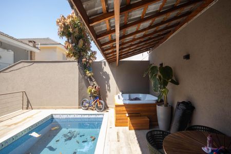 Casa para alugar com 350m², 3 quartos e 4 vagasPiscina