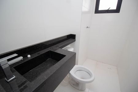 Apartamento à venda com 73m², 3 quartos e 1 vaga Apartamento à venda com 73m², 3 quartos e 1 vagaBanheiro da Suíte 3