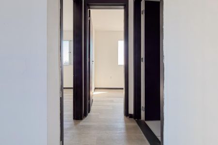Apartamento para alugar com 39m², 2 quartos e sem vagaCorredor