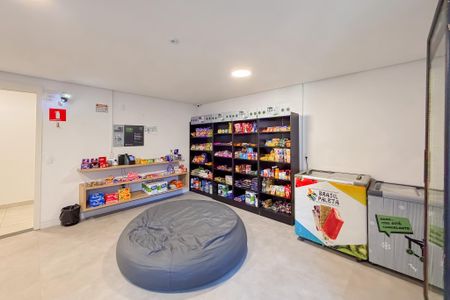 Apartamento para alugar com 39m², 2 quartos e sem vagaMercado 24 Horas