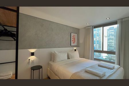 Apartamento à venda com 32m², 1 quarto e sem vaga Apartamento à venda com 32m², 1 quarto e sem vagaSuíte