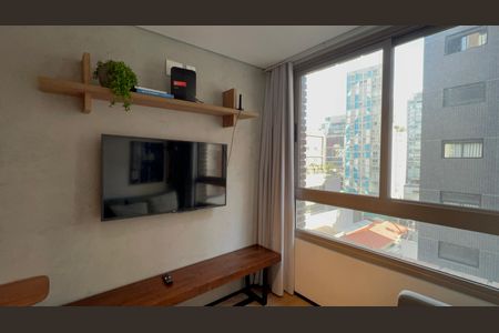 Sala de apartamento à venda com 1 quarto, 32m² em Pinheiros, São Paulo