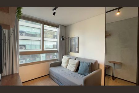 Sala de apartamento à venda com 1 quarto, 32m² em Pinheiros, São Paulo