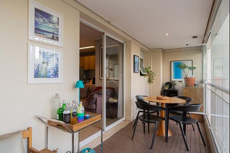 Apartamento à venda com 55m², 1 quarto e 1 vaga Apartamento à venda com 55m², 1 quarto e 1 vagaVaranda da Sala
