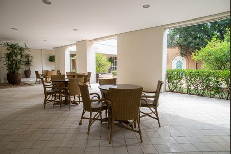 Apartamento à venda com 55m², 1 quarto e 1 vaga Apartamento à venda com 55m², 1 quarto e 1 vagaÁrea comum - Varanda do Salão de festas