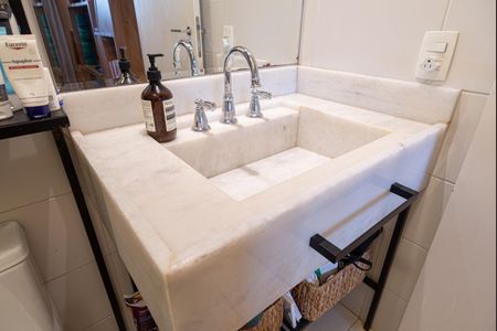Apartamento à venda com 55m², 1 quarto e 1 vaga Apartamento à venda com 55m², 1 quarto e 1 vagaBanheiro da Suíte