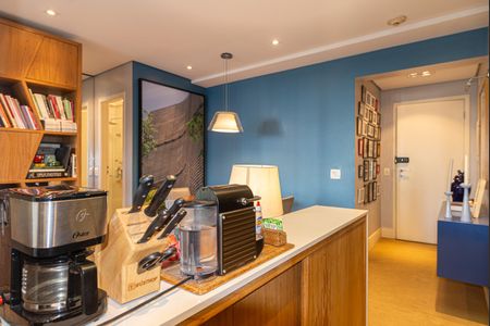 Cozinha de apartamento para alugar com 1 quarto, 55m² em Cerqueira César, São Paulo